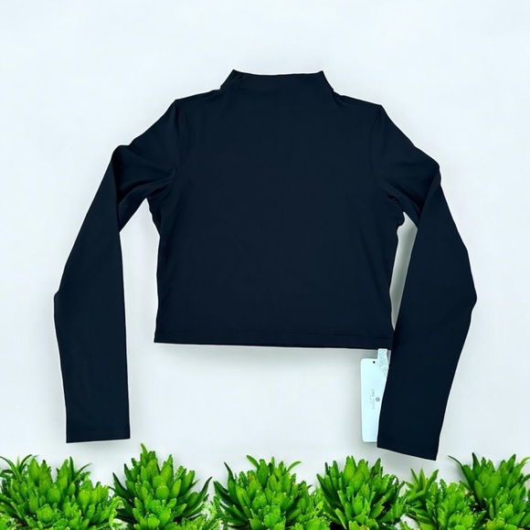 CRZ YOGA Tops - CRZ Yoga Women’s Cropped Long Sleeves Mock Turtleneck Top Black Size XL NWT